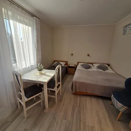 Apartamenty I Pokoje Sosnowa 4 Debki Alloggio in famiglia *