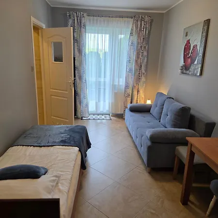 I Sosnowa 4 Проживание в семье *