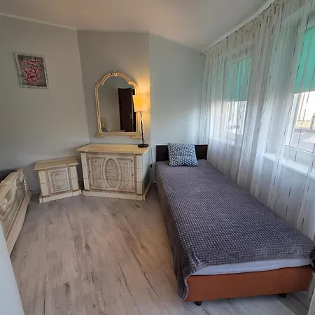 Проживание в семье I Sosnowa 4 Дембки