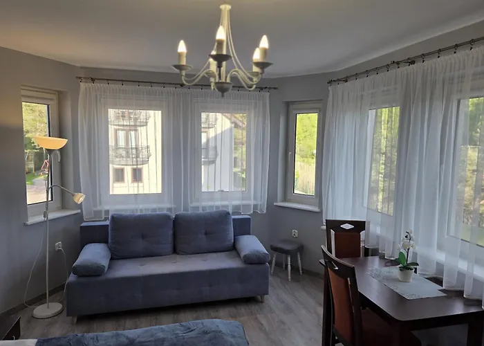 Проживание в семье I Sosnowa 4 *