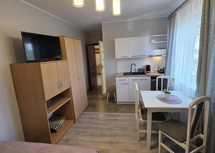 I Sosnowa 4 دمبكي