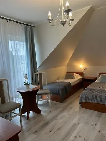 Проживание в семье I Sosnowa 4